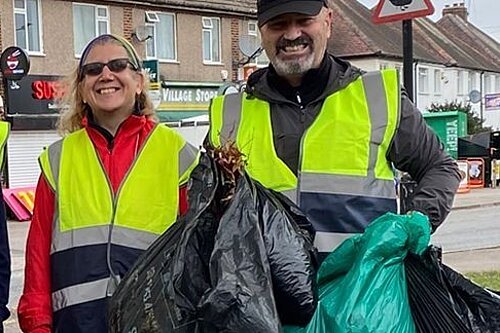 Jen Simpson & Cllr Frank O'Kelly-litter pick